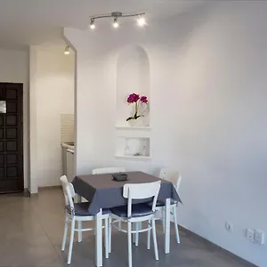  Apartment Cozy Next To The Sea Spain